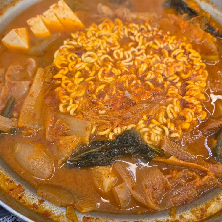 강순자옛맛김치찌개 대표 사진