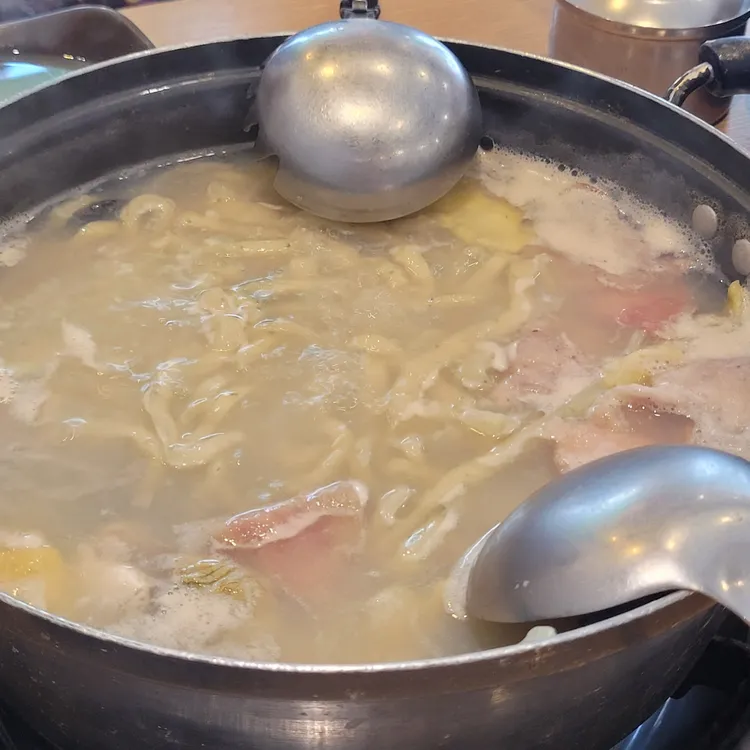 뽕잎칼국수 대표 사진