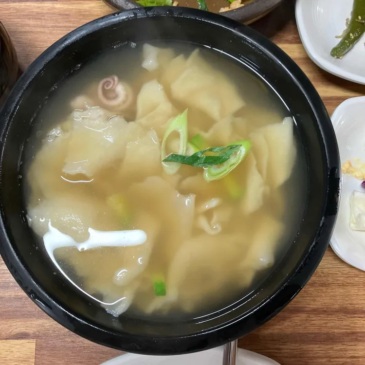 팔미낙지한마리수제비 대표 사진