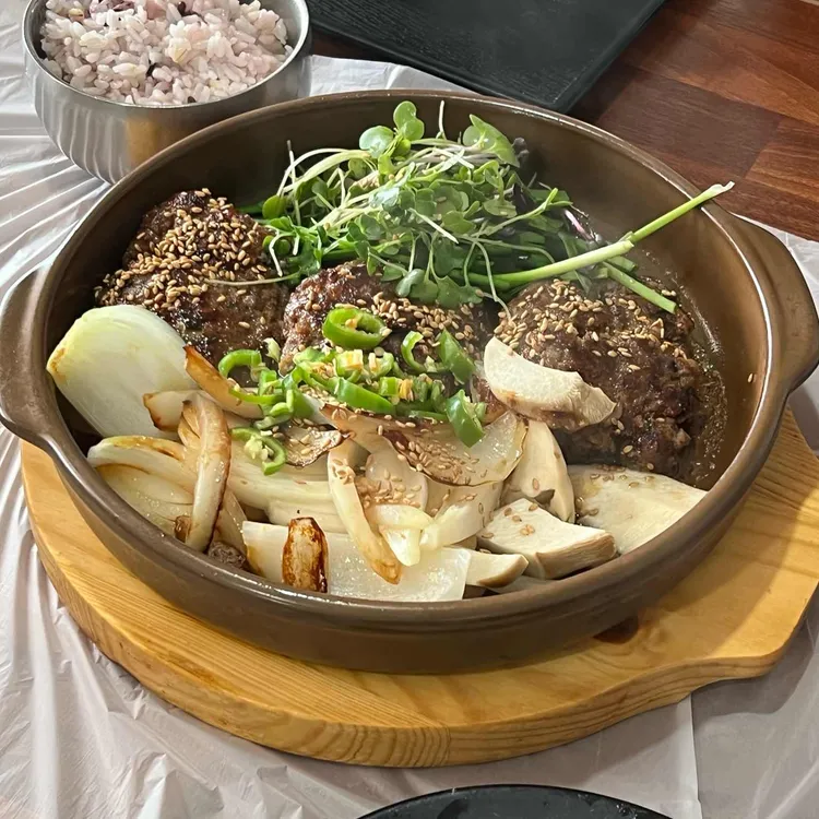 석정 대표 사진
