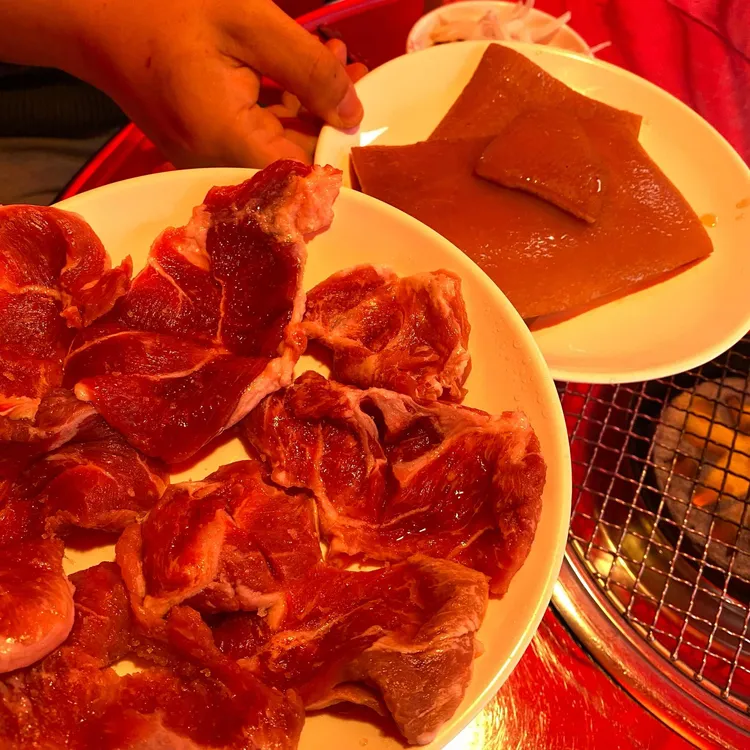 돼지창살무봤나 대표 사진