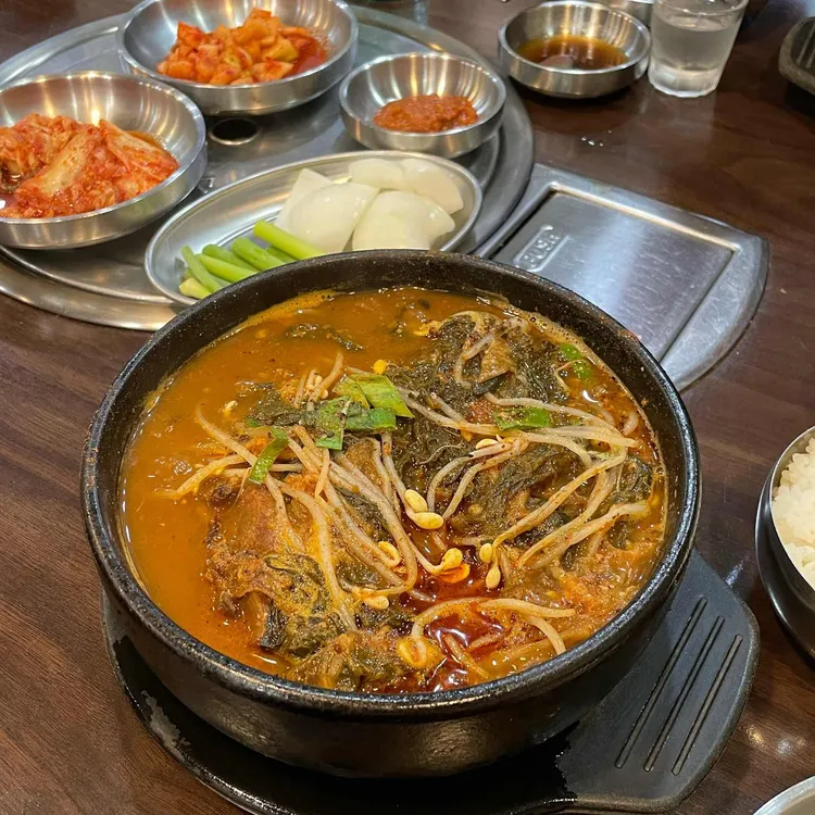 칠형제 감자탕 대표 사진