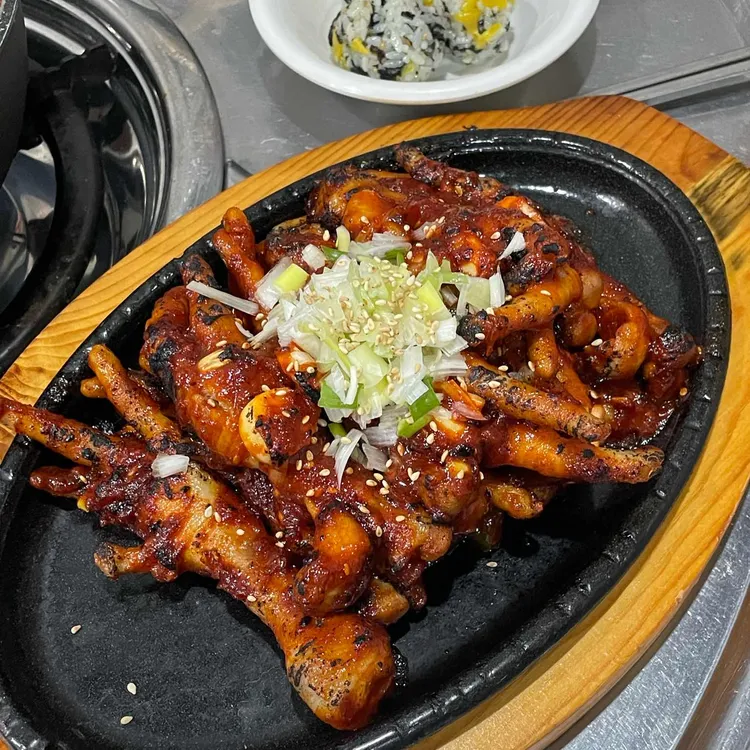 박서윤네집매운닭발 대표 사진