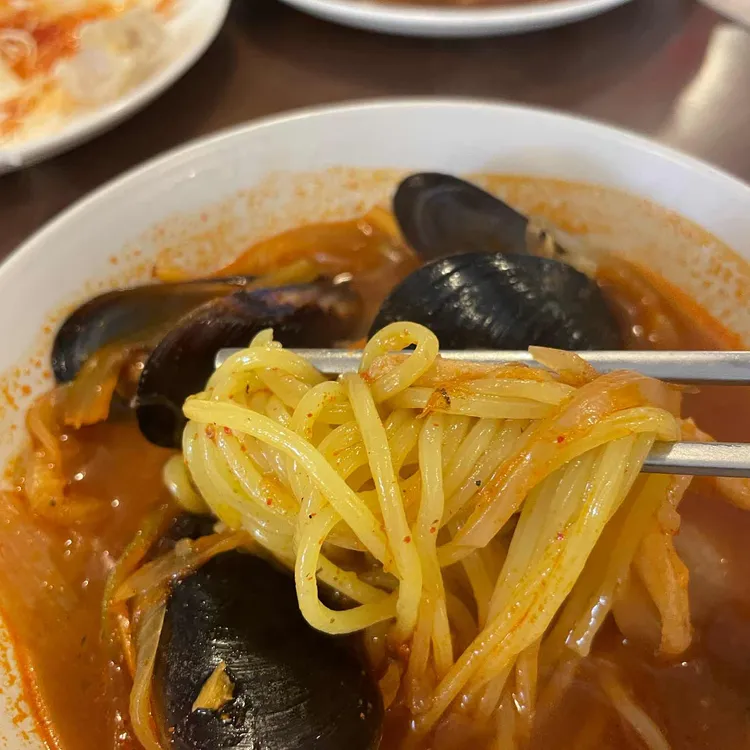 만월 대표 사진