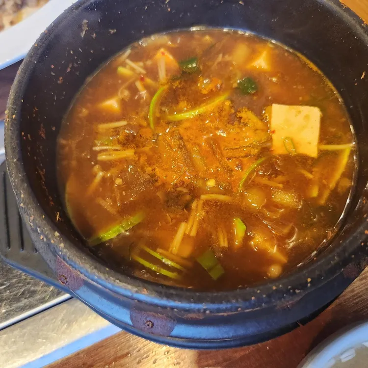 육 고기굽는카페 대표 사진