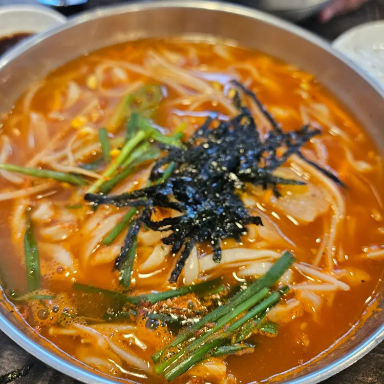 신촌진칼국수 대표 사진