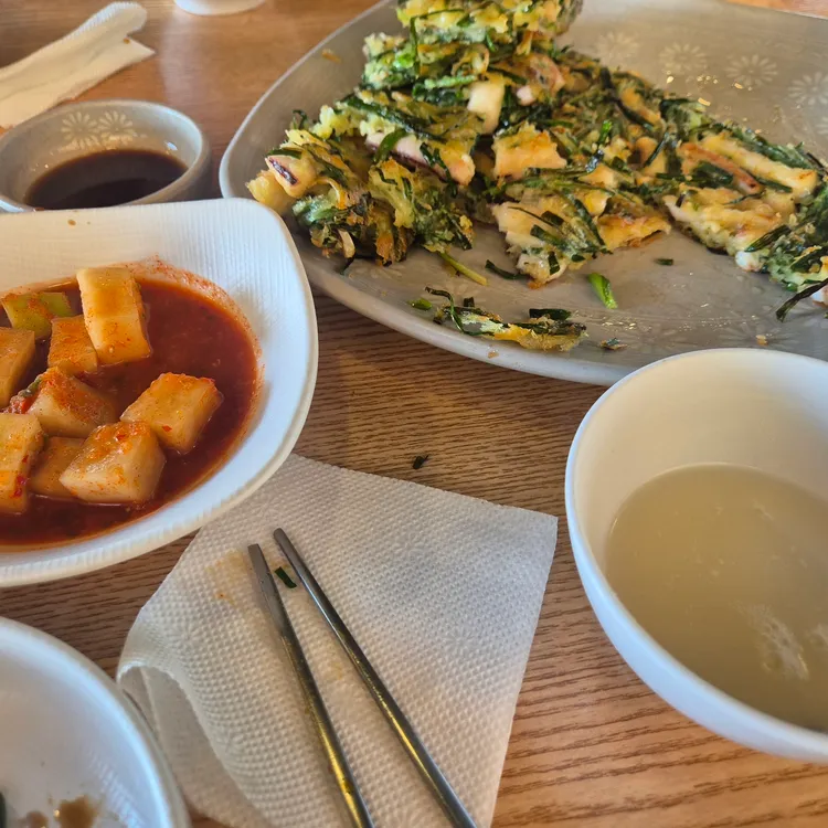 함지박손칼국수 대표 사진