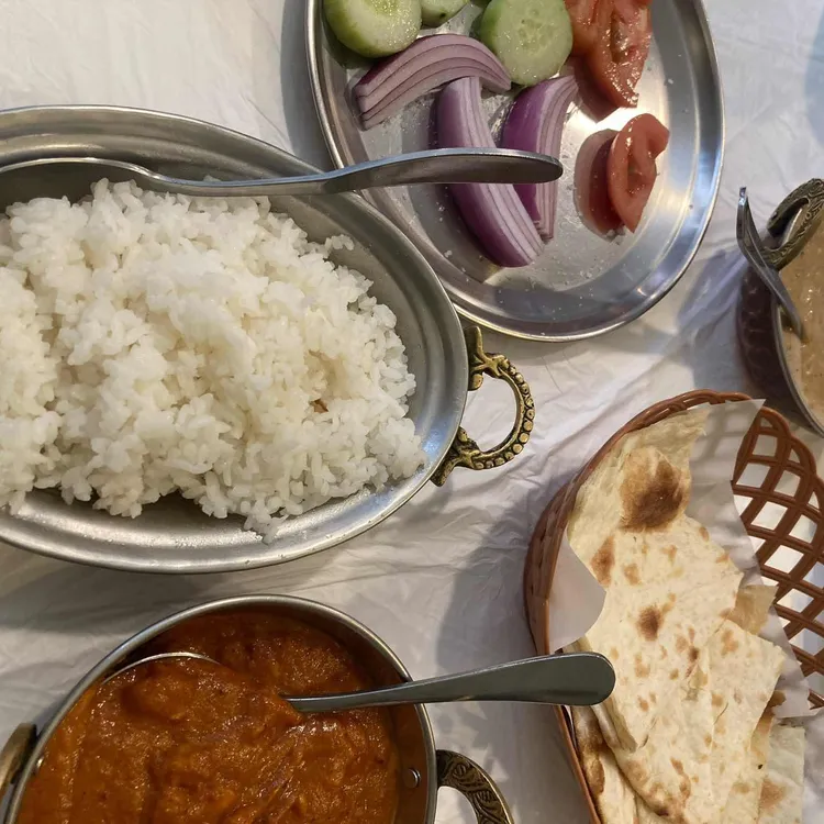 라즈 대표 사진