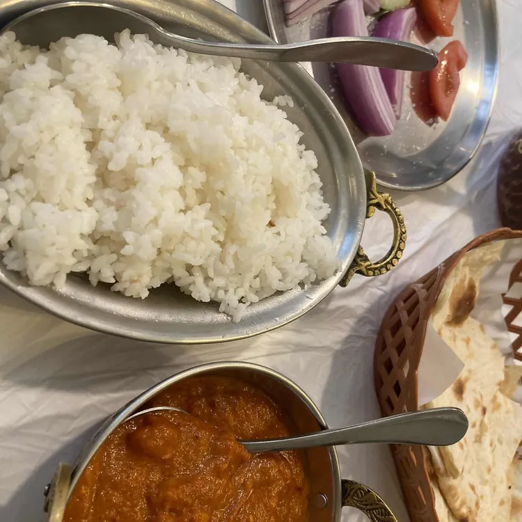 라즈 대표 사진