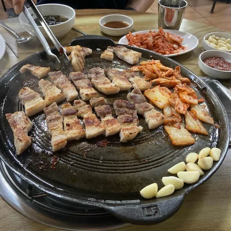 장터삼겹살 대표 사진