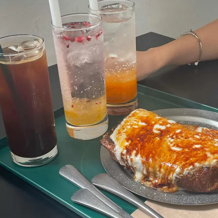 모우브 대표 사진