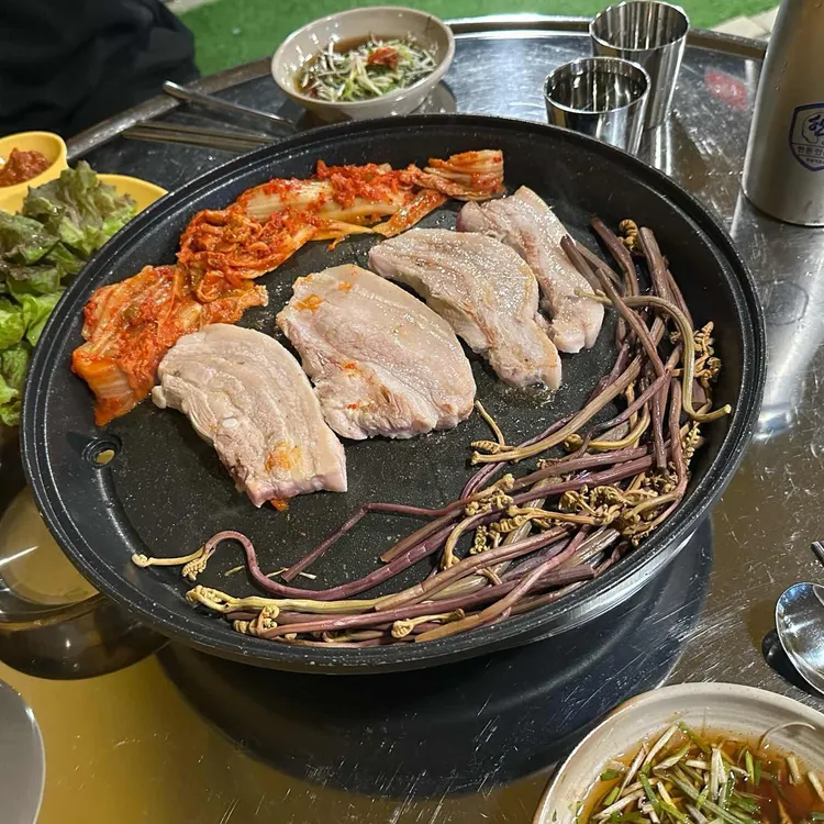 자갈집 대표 사진