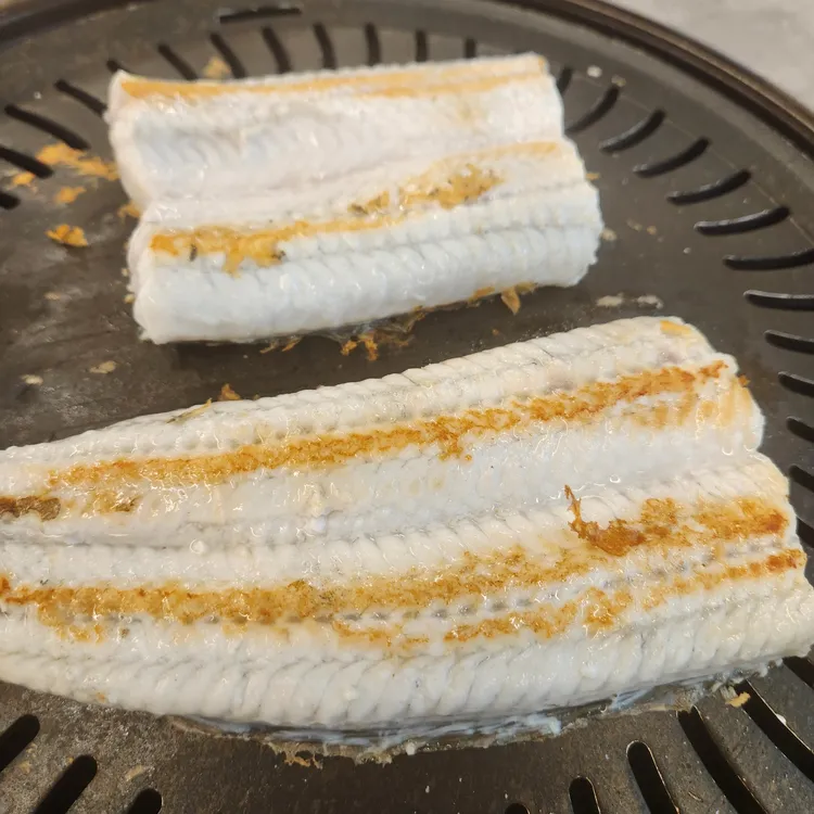 클라라 대표 사진