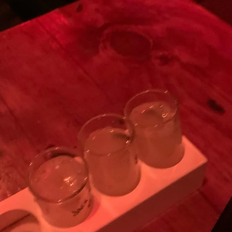 썰스데이파티 대표 사진