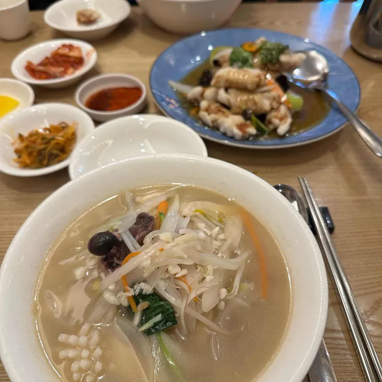 식위천 대표 사진