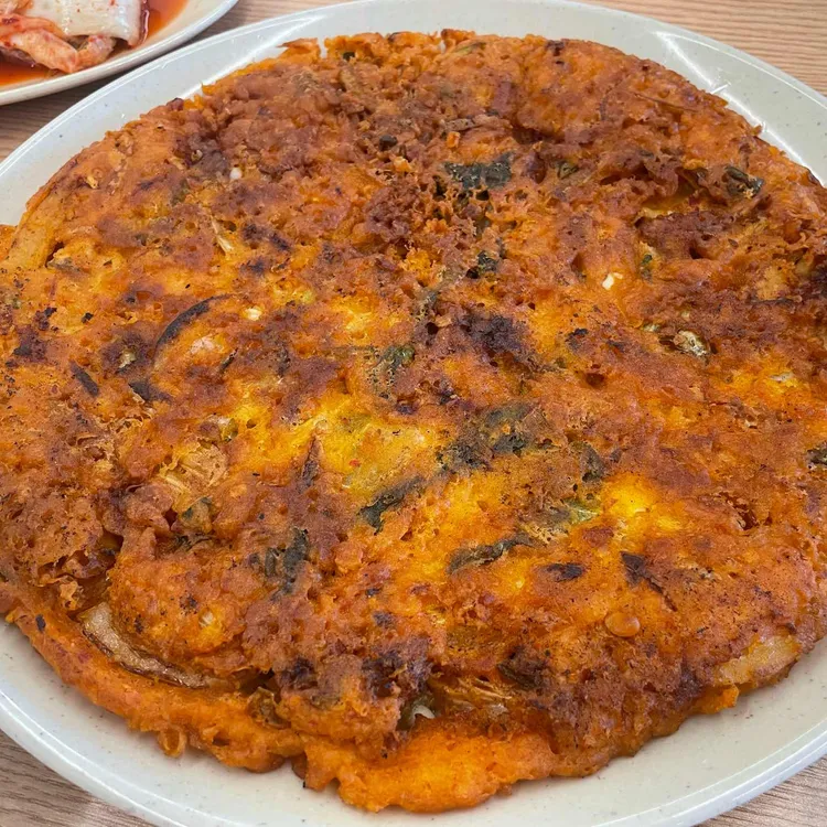 엄지척까투리할매손칼국수 대표 사진