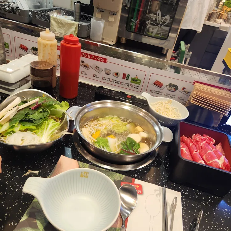 채선당 샤브보트 대표 사진