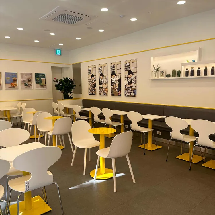 업텐션커피 대표 사진