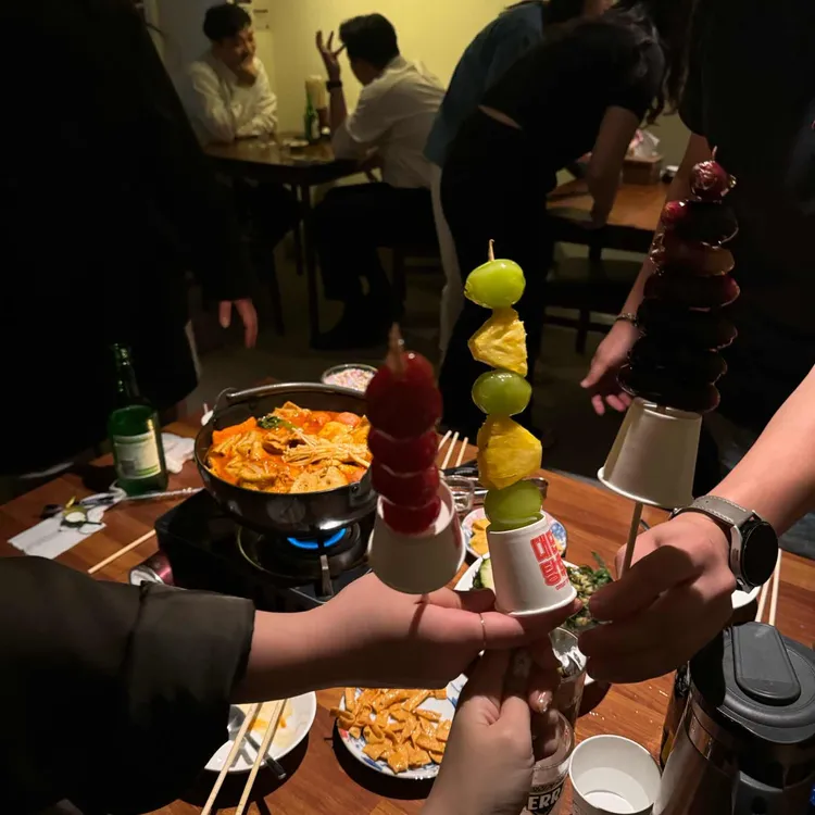 시월 대표 사진