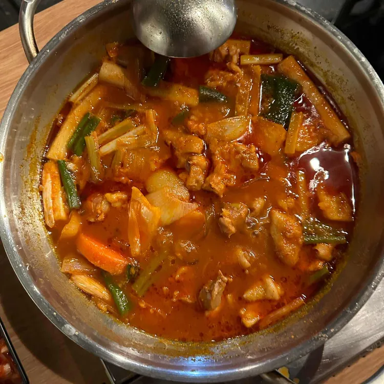 나는남자닭 대표 사진