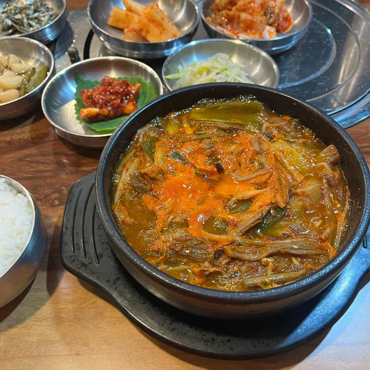 동충하초 명품 육개장 대표 사진