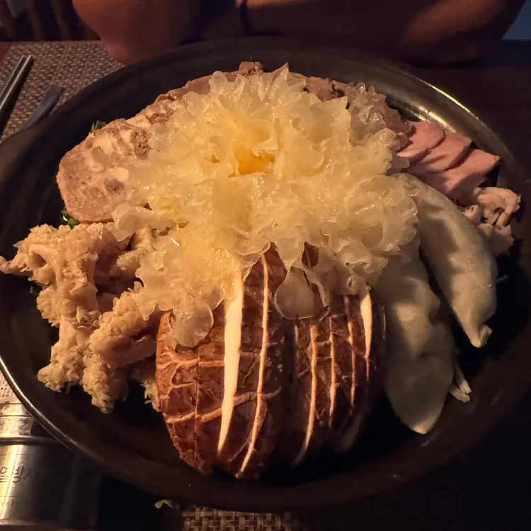 엔소 대표 사진