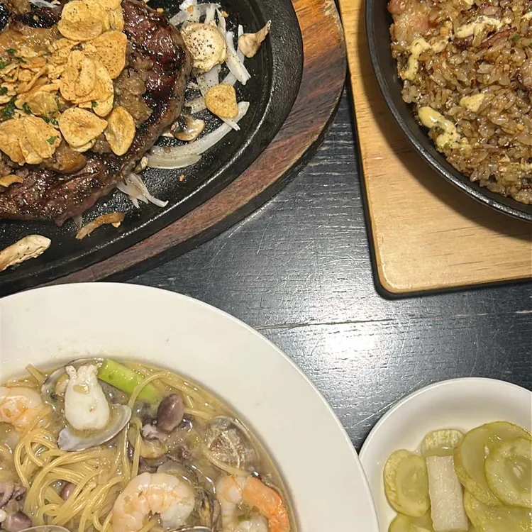 매드포갈릭 안성스타필드점(with 카페리피) 대표 사진