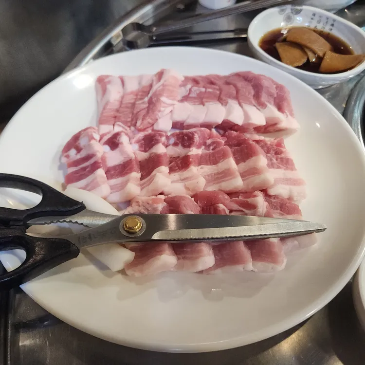 박창우의소백산왕소금구이 대표 사진