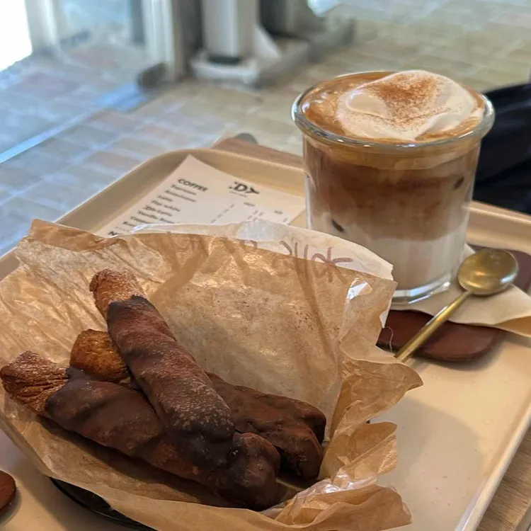 DYCAFE 대표 사진