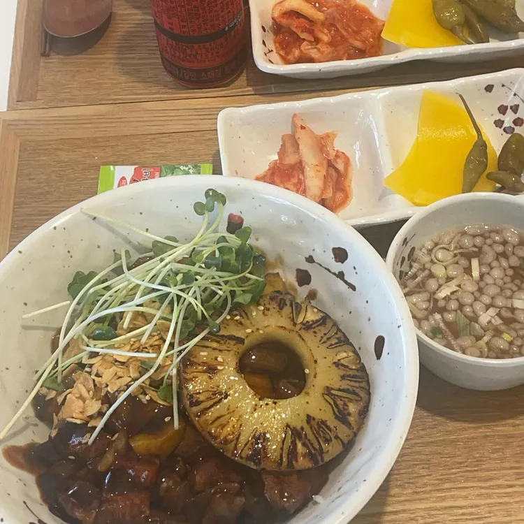 몬스터덮밥 대표 사진