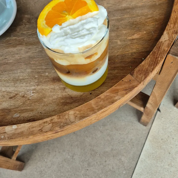 콜린 대표 사진
