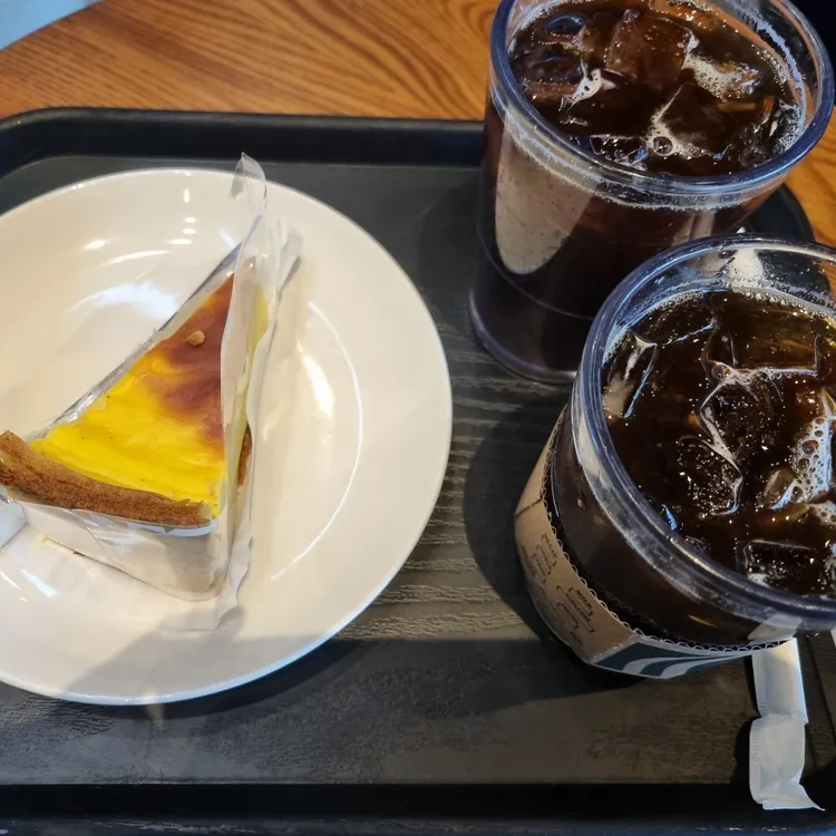 스타벅스 대표 사진