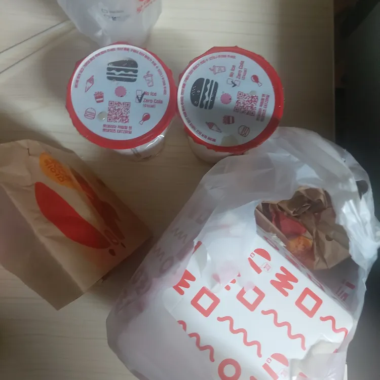 롯데리아 대표 사진