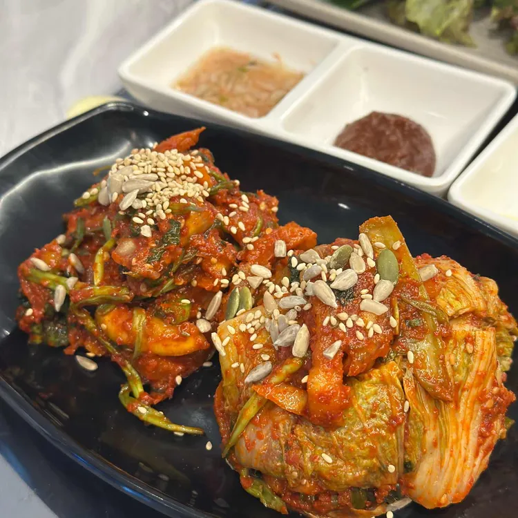 대덕골보쌈칼국수 대표 사진