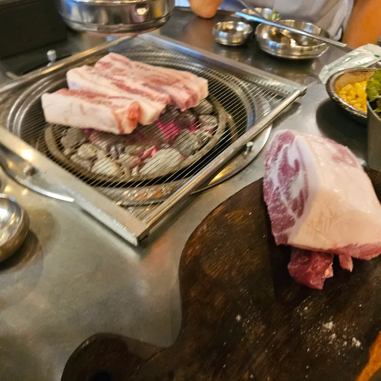 육즙 대표 사진
