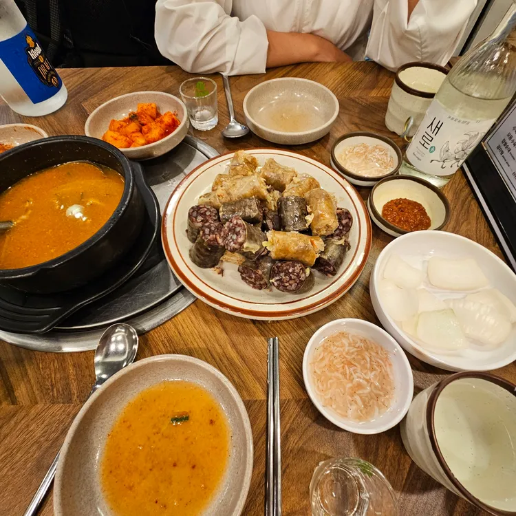 신의주찹쌀순대 대표 사진