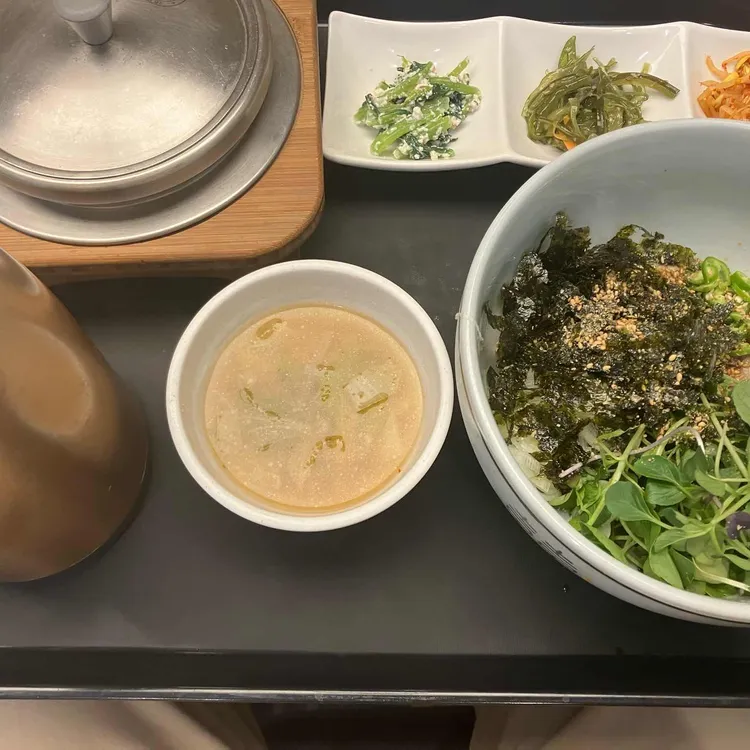 채선당 행복가마솥밥&고메밀면 대표 사진