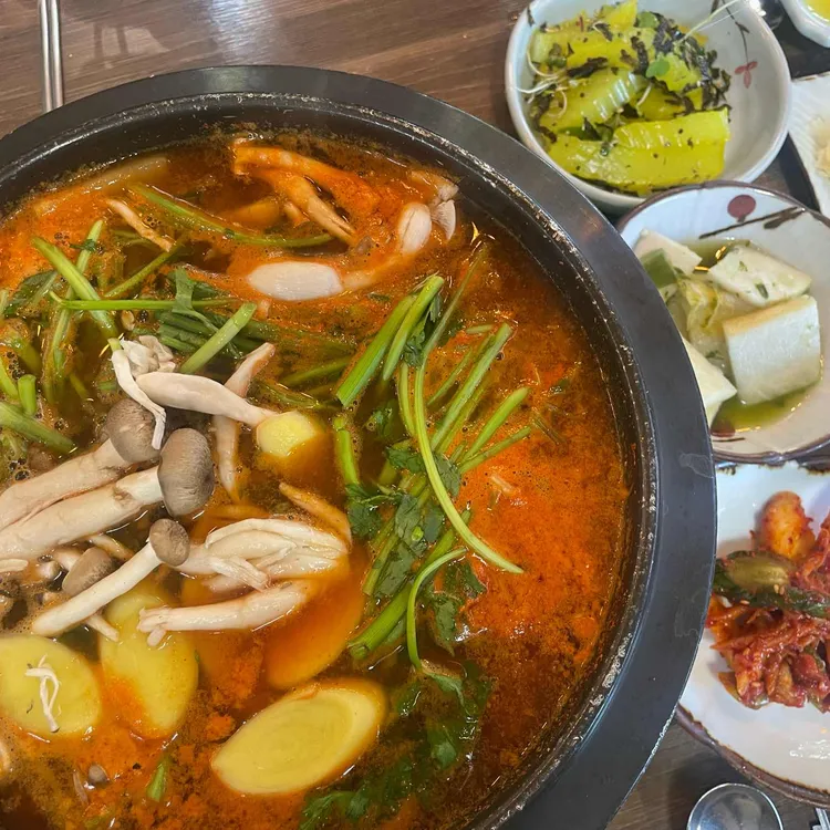 물레방앗간 - 안성 매운탕, 새우매운탕 맛집 | 다이닝코드, 빅데이터 맛집검색
