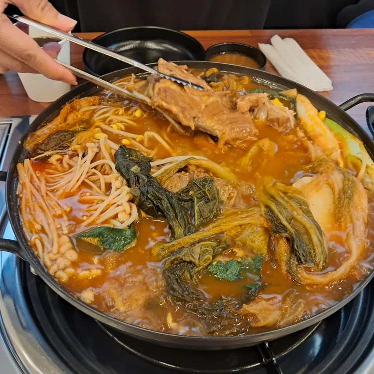 산마루감자탕뼈찜 대표 사진