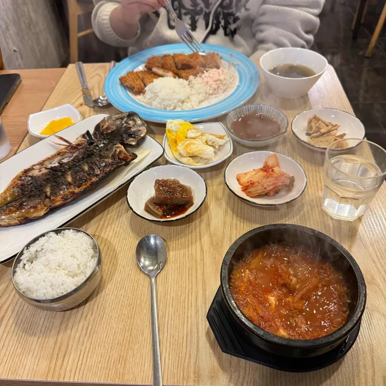 생선구이와돈까스2 대표 사진