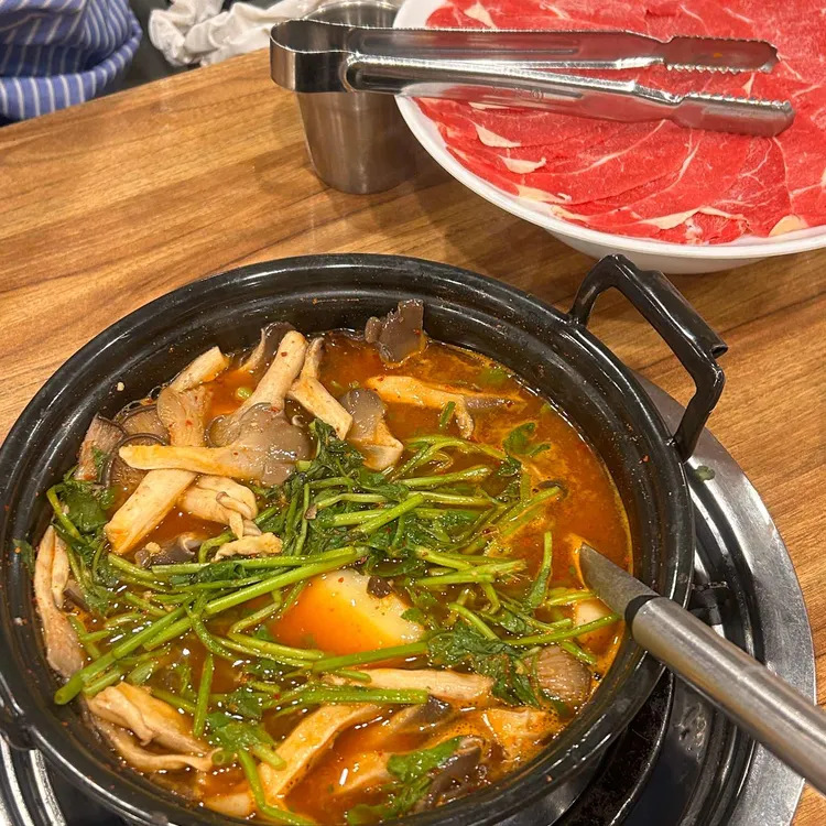 등촌샤브칼국수 사진