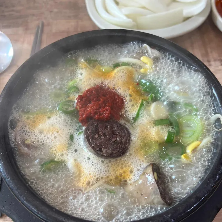 80년전통 원조순대국 대표 사진