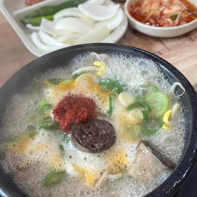 80년전통 원조순대국 대표 사진