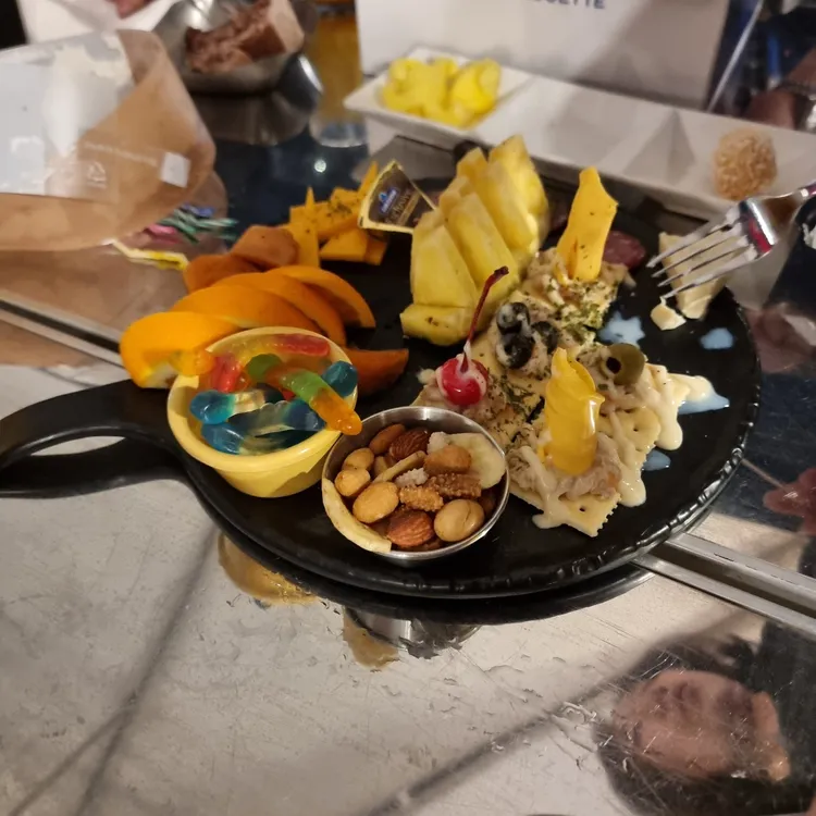 페이스 대표 사진