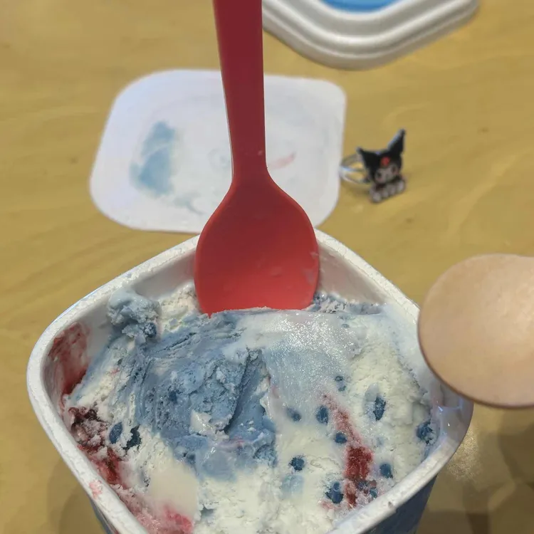 배스킨라빈스 대표 사진