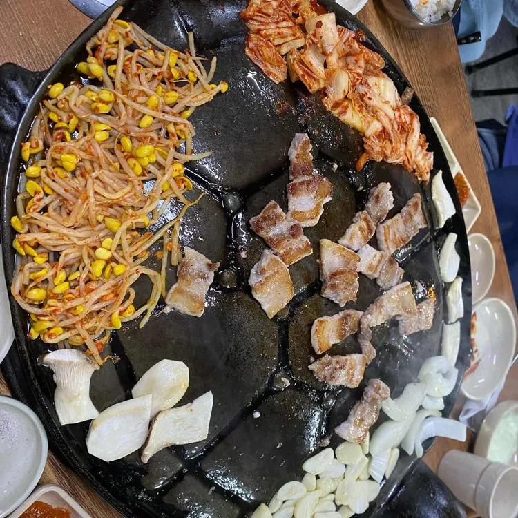 언양생고기 거북이 김치삼겹살 고추장불고기 대표 사진