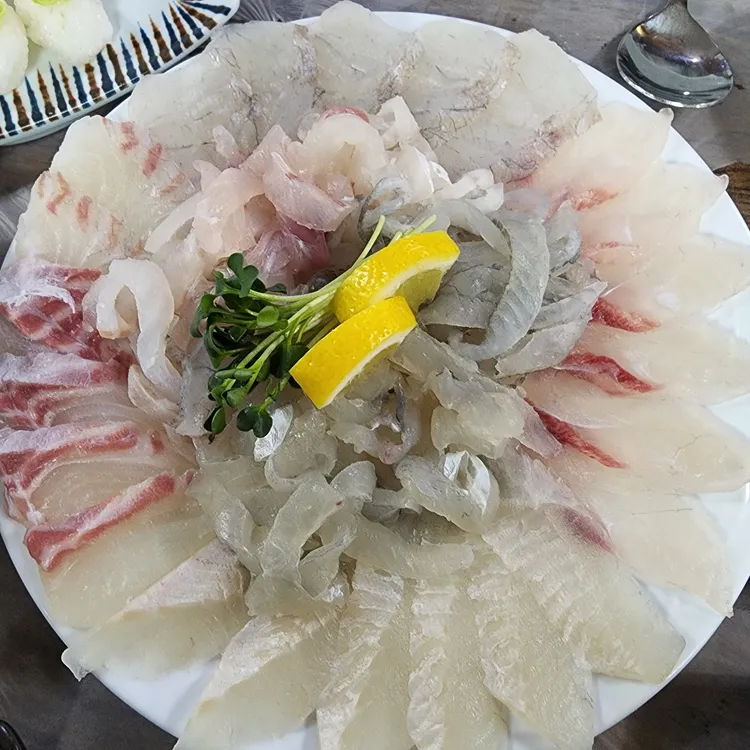 퇴근길자연산횟집 대표 사진