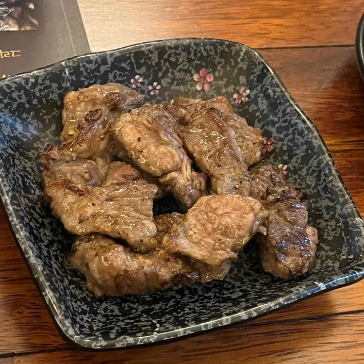 바른고기 엘베요타 대표 사진