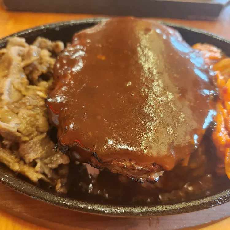 헤비스테이크 더 연남 대표 사진