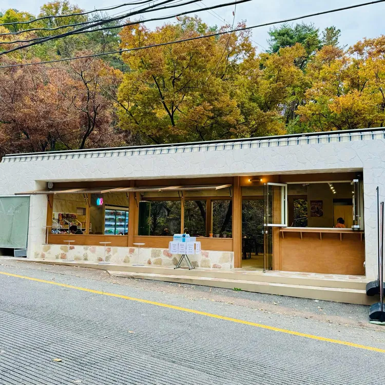 북한산라운지 대표 사진